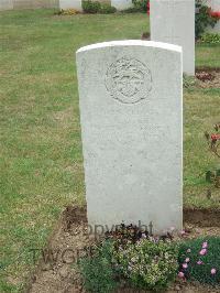 Auchonvillers Military Cemetery - Steer, Ernest Albert