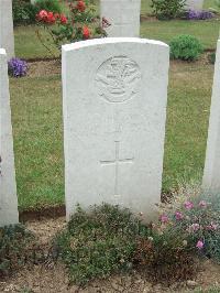 Auchonvillers Military Cemetery - Sykes, Arthur