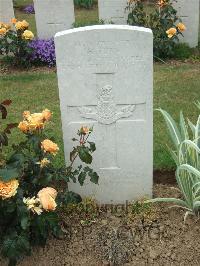 Auchonvillers Military Cemetery - Tuke, Henry