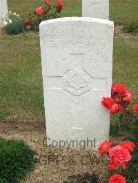 Auchonvillers Military Cemetery - Wells, George Arthur