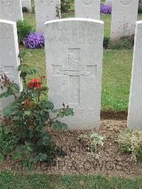 Auchonvillers Military Cemetery - White, James