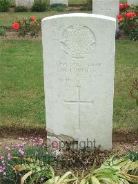 Auchonvillers Military Cemetery - White, W T