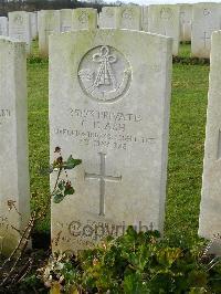 Bagneux British Cemetery Gezaincourt - Ash, Cecil Edwin