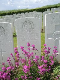 Bagneux British Cemetery Gezaincourt - Ash, John Thomas