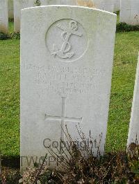 Bagneux British Cemetery Gezaincourt - Astill, John