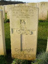 Bagneux British Cemetery Gezaincourt - Attwell, Sydney