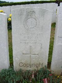 Bagneux British Cemetery Gezaincourt - Bailey, A