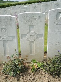 Bagneux British Cemetery Gezaincourt - Bambridge, A J