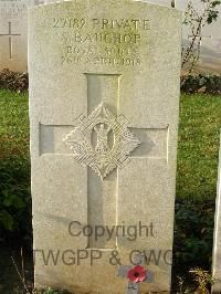 Bagneux British Cemetery Gezaincourt - Bauchop, S