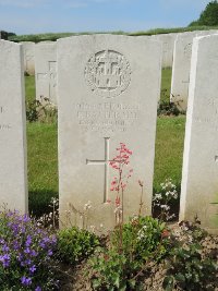 Bagneux British Cemetery Gezaincourt - Baxter, F