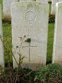 Bagneux British Cemetery Gezaincourt - Beagley, Robert George