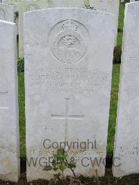 Bagneux British Cemetery Gezaincourt - Billingham, Clifford