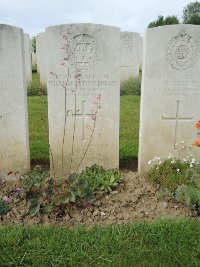 Bagneux British Cemetery Gezaincourt - Bready, William Arthur