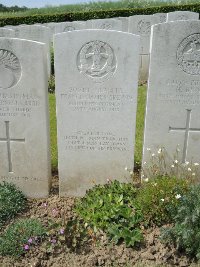 Bagneux British Cemetery Gezaincourt - Brewin, Francis James