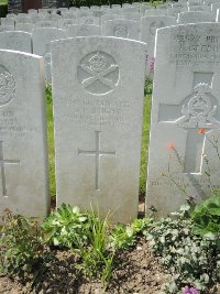 Bagneux British Cemetery Gezaincourt - Bright, John Fredrick