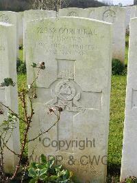 Bagneux British Cemetery Gezaincourt - Brown, H