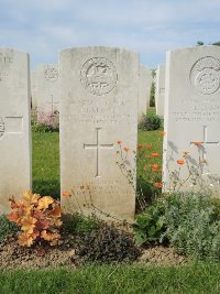 Bagneux British Cemetery Gezaincourt - Brown, John James