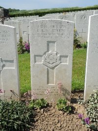 Bagneux British Cemetery Gezaincourt - Burley, Harry Lawrence William