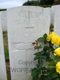 Bagneux British Cemetery Gezaincourt - Claxton, J