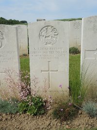 Bagneux British Cemetery Gezaincourt - Collins, Sydney Walter