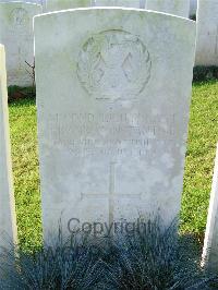 Bagneux British Cemetery Gezaincourt - Constantine, Francis Ivison