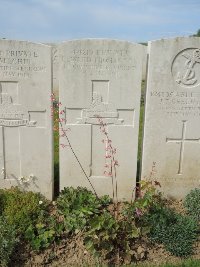 Bagneux British Cemetery Gezaincourt - Cox, Edward Thomas