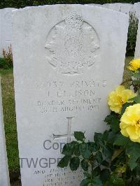 Bagneux British Cemetery Gezaincourt - Ellison, James