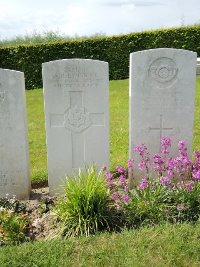 Bagneux British Cemetery Gezaincourt - Ewing, Arthur Harold