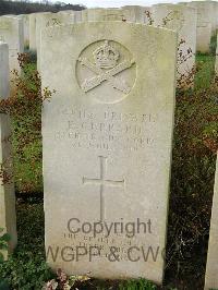 Bagneux British Cemetery Gezaincourt - Gerrard, Edward