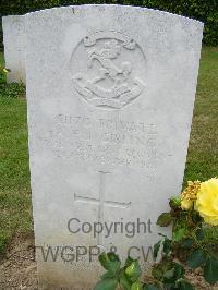 Bagneux British Cemetery Gezaincourt - Girling, A F J