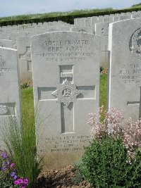 Bagneux British Cemetery Gezaincourt - Gray, Bert