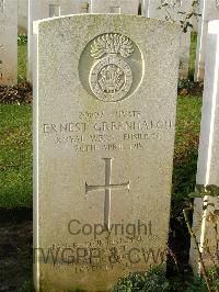 Bagneux British Cemetery Gezaincourt - Greenhalgh, Ernest