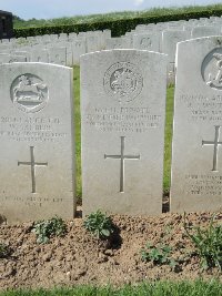 Bagneux British Cemetery Gezaincourt - Hampshire, George Fred