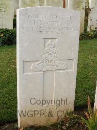 Bagneux British Cemetery Gezaincourt - Haworth, Fred