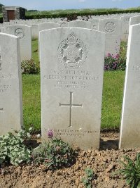 Bagneux British Cemetery Gezaincourt - Hooker, Albert Victor Alexander