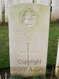 Bagneux British Cemetery Gezaincourt - Horsley, J