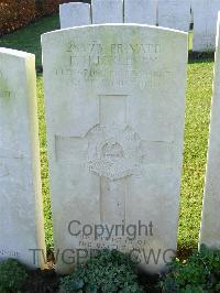 Bagneux British Cemetery Gezaincourt - Hucklesby, F