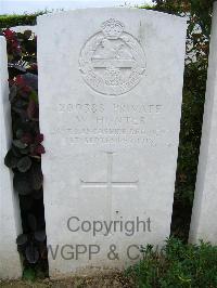 Bagneux British Cemetery Gezaincourt - Hunter, W