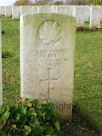 Bagneux British Cemetery Gezaincourt - Hutt, James Thomas