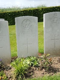 Bagneux British Cemetery Gezaincourt - Jackson, Thomas Percy