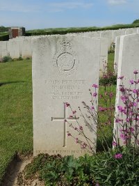 Bagneux British Cemetery Gezaincourt - Jordan, William