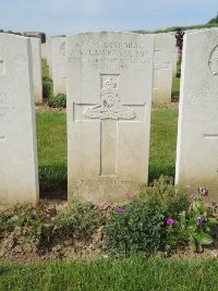 Bagneux British Cemetery Gezaincourt - Lawrence, Albert Victor