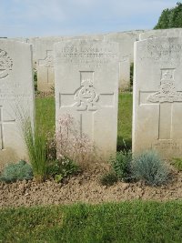 Bagneux British Cemetery Gezaincourt - Littlewood, Albert George