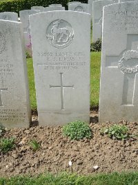 Bagneux British Cemetery Gezaincourt - Lucas, Charles John