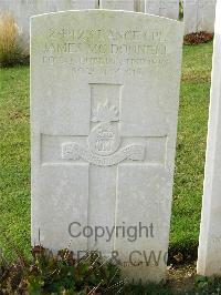 Bagneux British Cemetery Gezaincourt - McDonnell, James