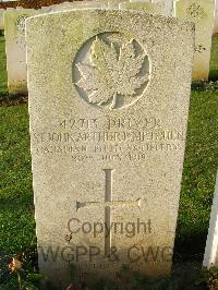 Bagneux British Cemetery Gezaincourt - Methuen, St. John Arthur Paul