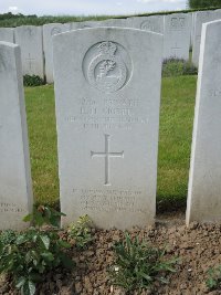 Bagneux British Cemetery Gezaincourt - Morris, E H