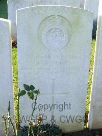 Bagneux British Cemetery Gezaincourt - Negus, Arthur James