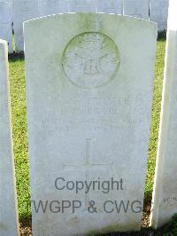 Bagneux British Cemetery Gezaincourt - Norgate, Richard