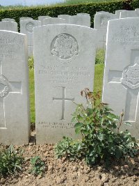 Bagneux British Cemetery Gezaincourt - Norman, Eric Gordon